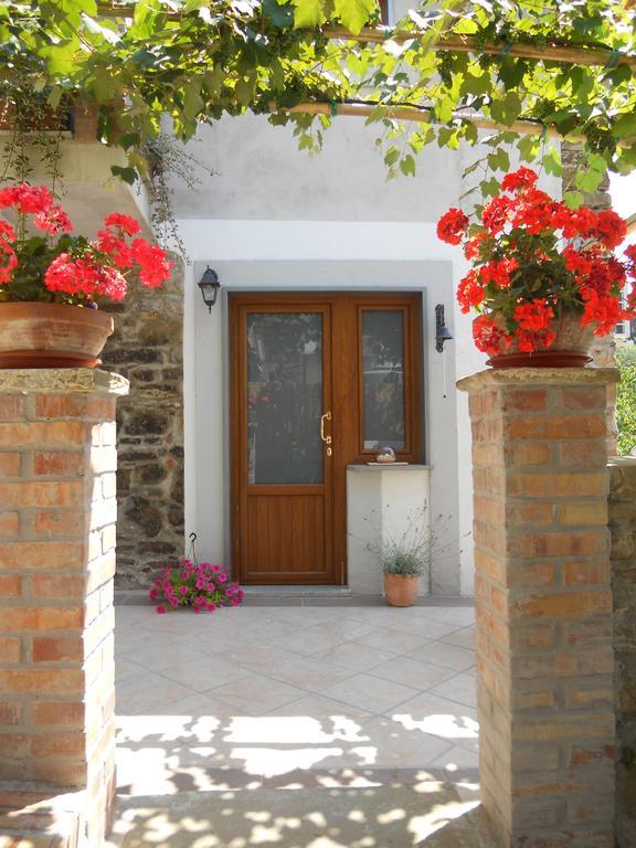 Bed And Breakfast Il Giardino Segreto Ogliastro Cilento Szoba fotó