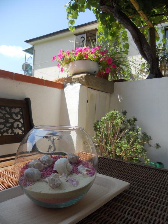 Bed And Breakfast Il Giardino Segreto Ogliastro Cilento Szoba fotó